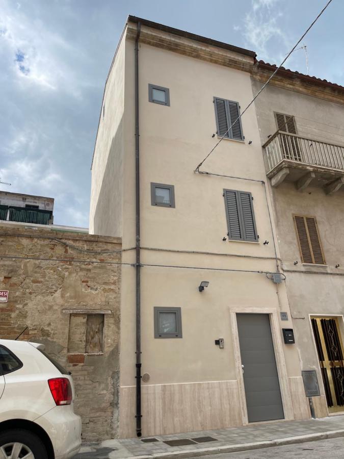 #Civico53 Apartment San Benedetto del Tronto Luaran gambar